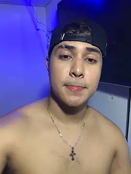 loki32men online show from September 26, 4:10 am