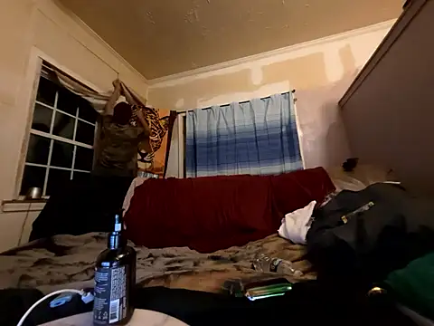 ThrowedWorldWide online show from January 10, 3:44 am