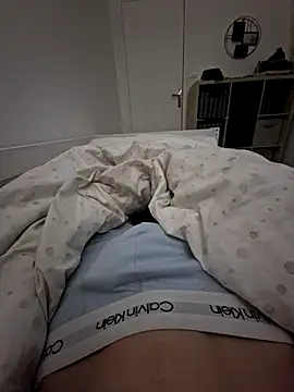 Mateuspereira69 online show from April 12, 6:26 am