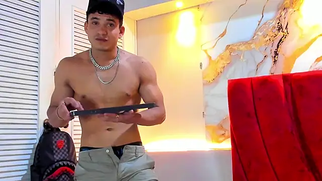 daniscot online show from November 17, 3:53 am