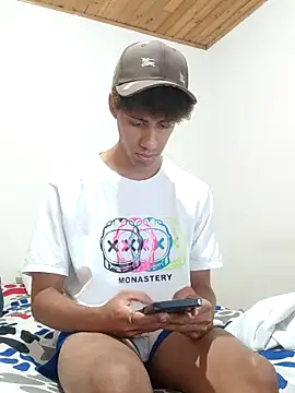 The boy good online show from December 15, 10:40 pm