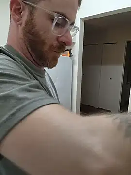 bobbyenglish69 online show from October 27, 4:37 am