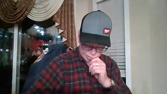 Farmall400 online show from April 2, 5:16 am