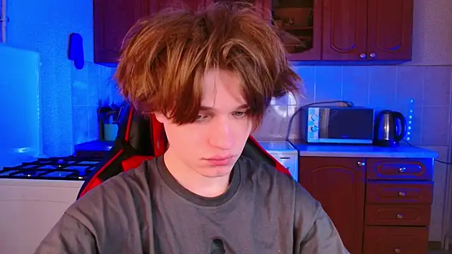 jeffreyue online show from November 24, 2:40 pm