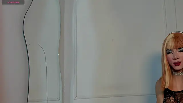 luxuryheaven 8 online show from November 11, 3:44 am