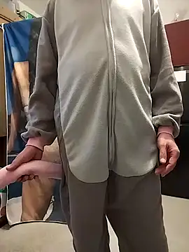 honzinka83 online show from February 26, 7:15 pm