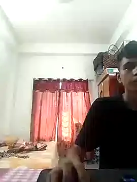 Snapshot of amanWildstalion chatting on October 13, 6:30 am amanWildstalion online show from October 13, 6:30 am