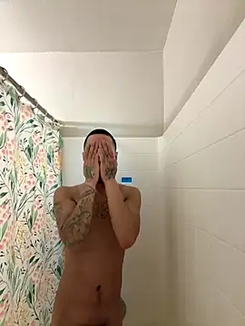 Loadedeggs online show from October 16, 1:52 pm