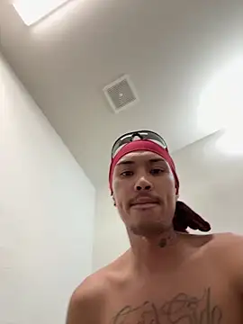 Loadedeggs online show from October 1, 11:08 pm