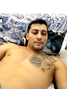 gooddboy01 online show from November 3, 7:04 pm