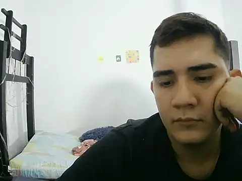 camilowhite 1 online show from October 8, 6:23 pm