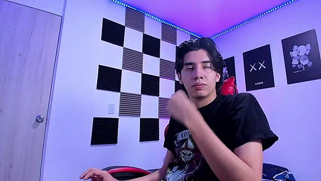 jeycobb online show from February 26, 11:44 am