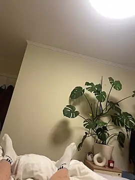 latava online show from October 3, 11:54 pm