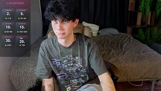 Cute Mike online show from November 3, 2:30 pm