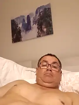 Alfred 00000 online show from April 11, 7:45 am