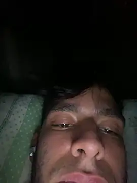 Snapshot of sertsikici20cm__ chatting on October 27, 9:39 pm sertsikici20cm   online show from October 27, 9:39 pm