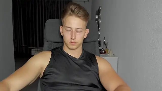 find0m master online show from October 15, 8:27 pm