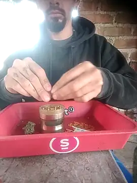 Juicydick420-xxx online show from November 2, 1:59 pm