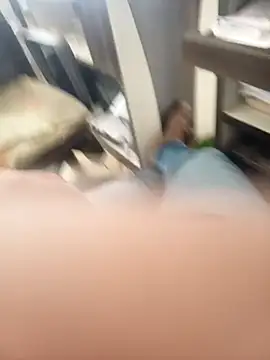 dcg1990 online show from April 12, 8:27 am