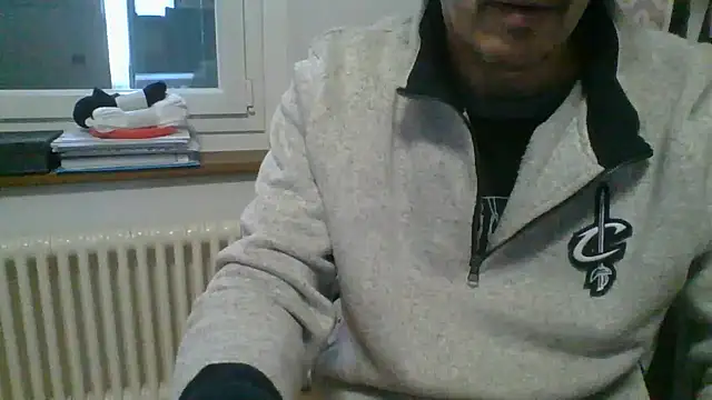 Kawayleo online show from December 1, 11:13 am