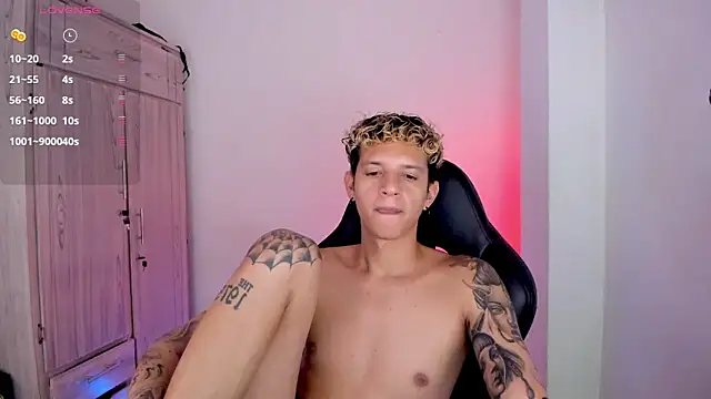 tylernova online show from April 11, 7:45 am