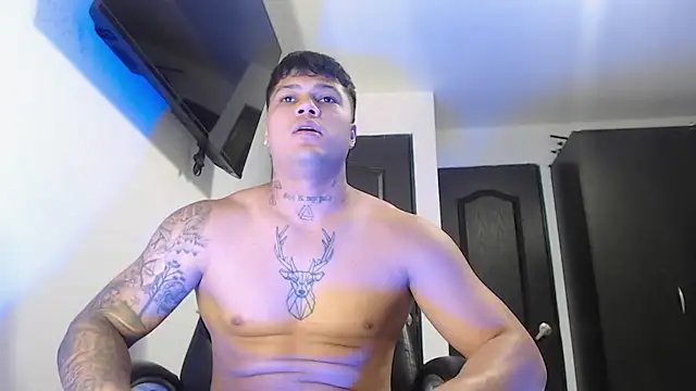 Boyhot 00 online show from October 18, 4:28 am