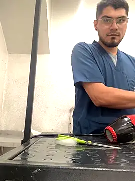 mirallesandbig online show from November 13, 5:28 pm