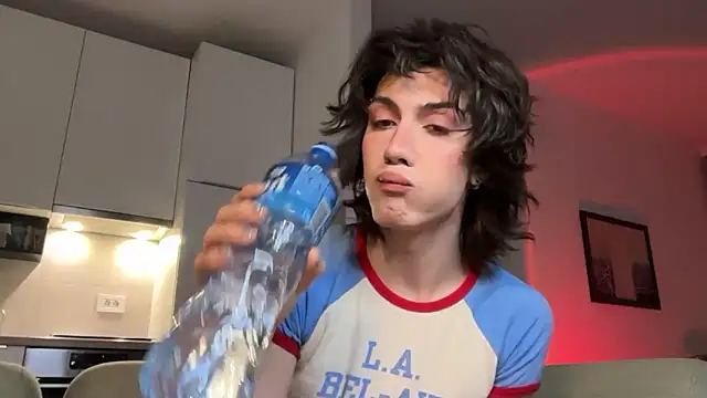 kira yoshika9e online show from March 14, 9:11 pm