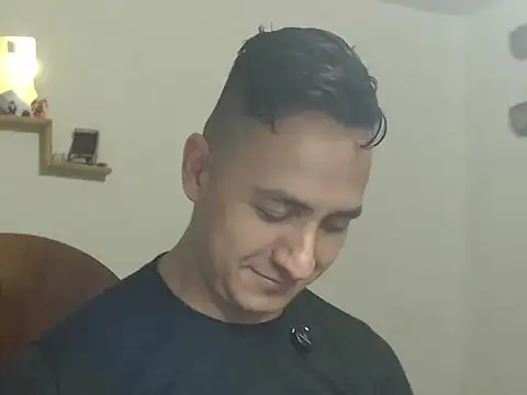 DarkTheKing online show from November 10, 4:50 am