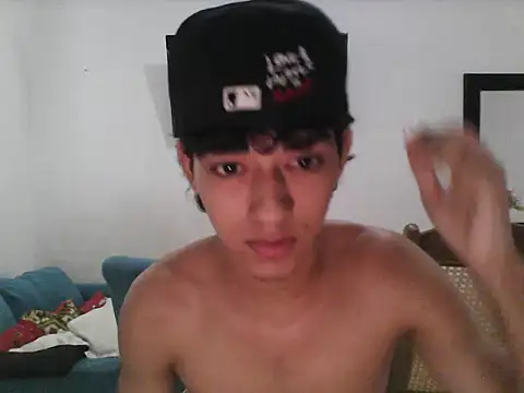 Alex king17 online show from April 30, 1:29 pm