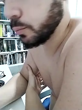 Branquinhowm online show from March 18, 3:20 am