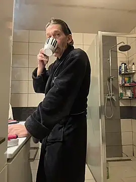 kon77777 online show from November 25, 3:30 am