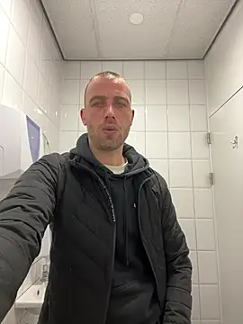 Rotteei1 online show from March 27, 1:45 pm