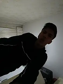 VendedPants online show from December 16, 7:48 am