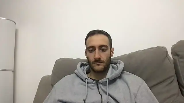 LukaShyGuy online show from January 16, 9:39 pm