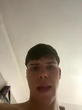 lucaaa 01 online show from November 11, 4:28 am