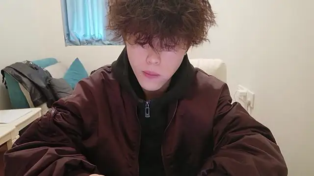 L1kuto online show from January 13, 7:57 am