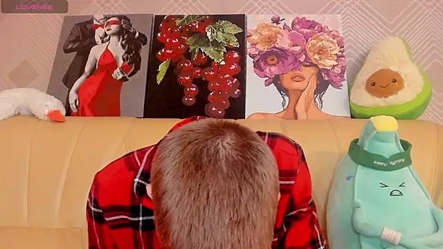 Cristian  Dior online show from January 31, 7:11 pm