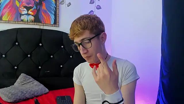 Erick Taylor3 online show from November 20, 6:40 pm