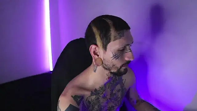 TokyoHatsumoto online show from March 5, 12:51 am