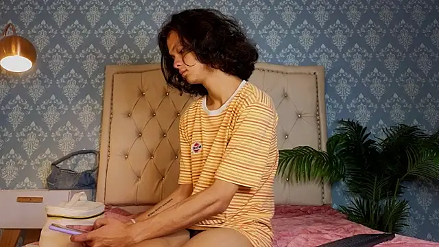 Indi rave online show from January 12, 3:38 pm