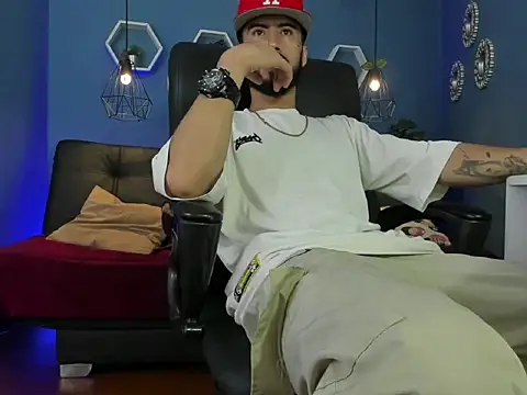 harold 777 online show from April 25, 2:58 am