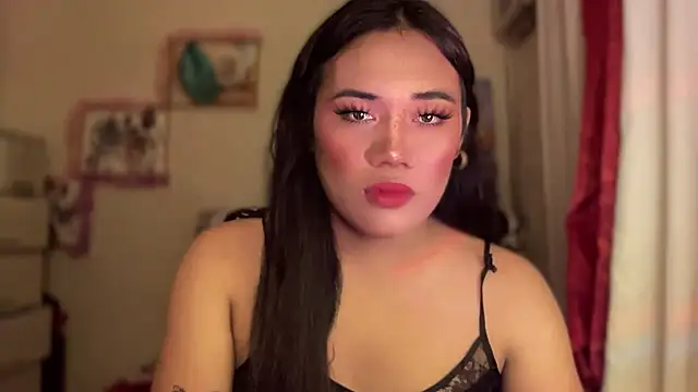 untouchable mia online show from December 2, 12:30 pm