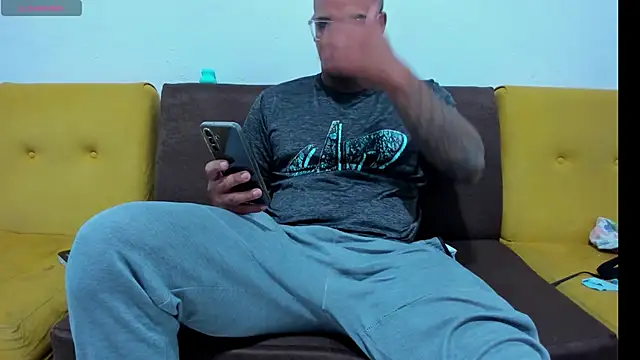 LucassFoster online show from March 10, 1:06 pm