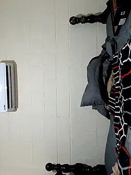 Innsacianle online show from February 23, 4:36 am