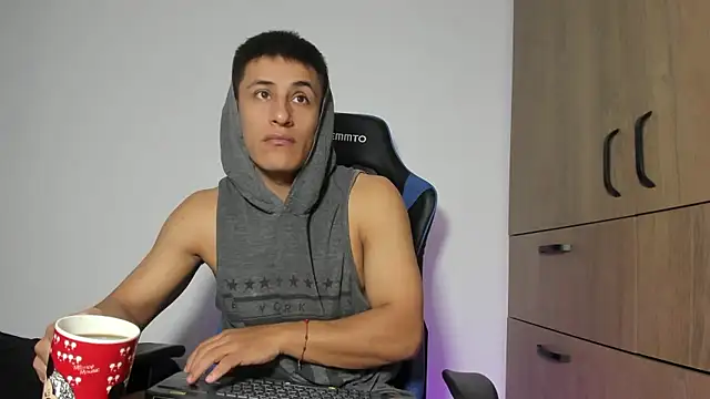 dorman boy online show from January 6, 3:21 am