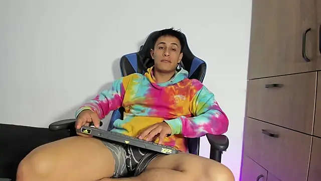 dorman boy online show from February 18, 2:10 am