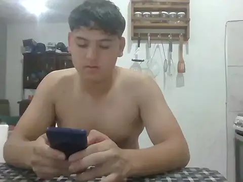 Myboy0020 online show from November 29, 4:31 pm