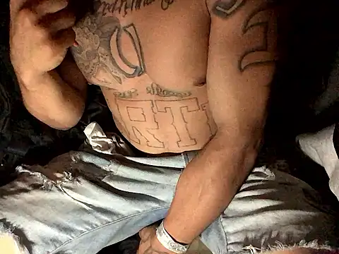 Asstray909 online show from June 3, 7:21 am