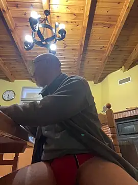 men1967 online show from February 10, 5:28 pm